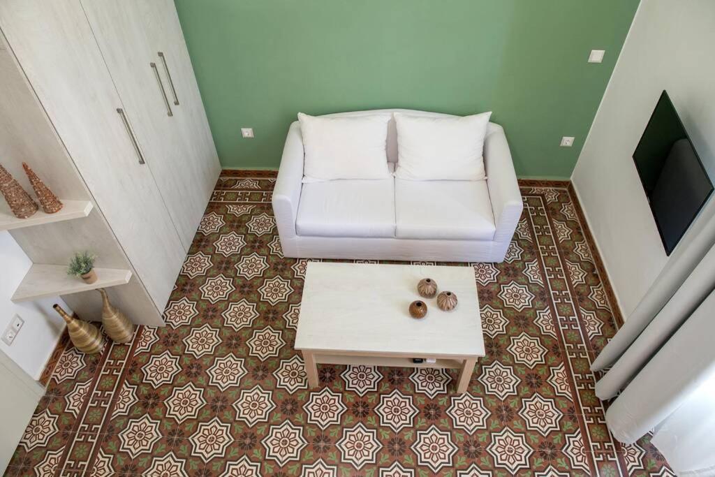 The Little Big Apartment In The Heart Of Heraklion Ngoại thất bức ảnh