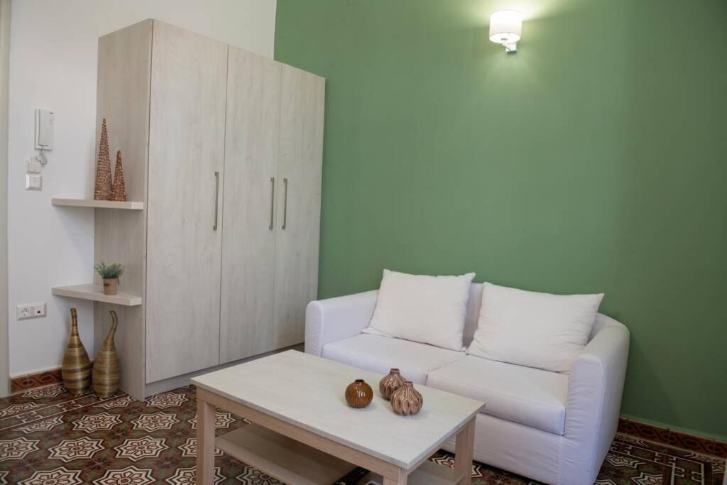 The Little Big Apartment In The Heart Of Heraklion Ngoại thất bức ảnh